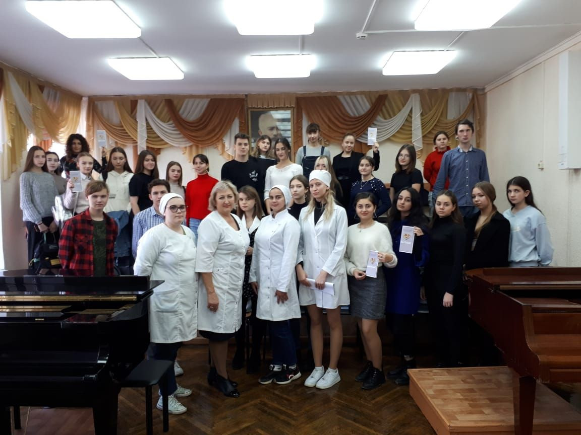 Санитарно-просветительский лекторий в Новороссийском музыкальном колледже