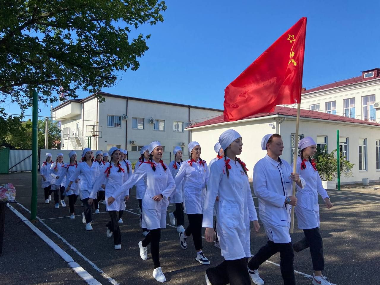 Конкурс «Смотр песни и строя»